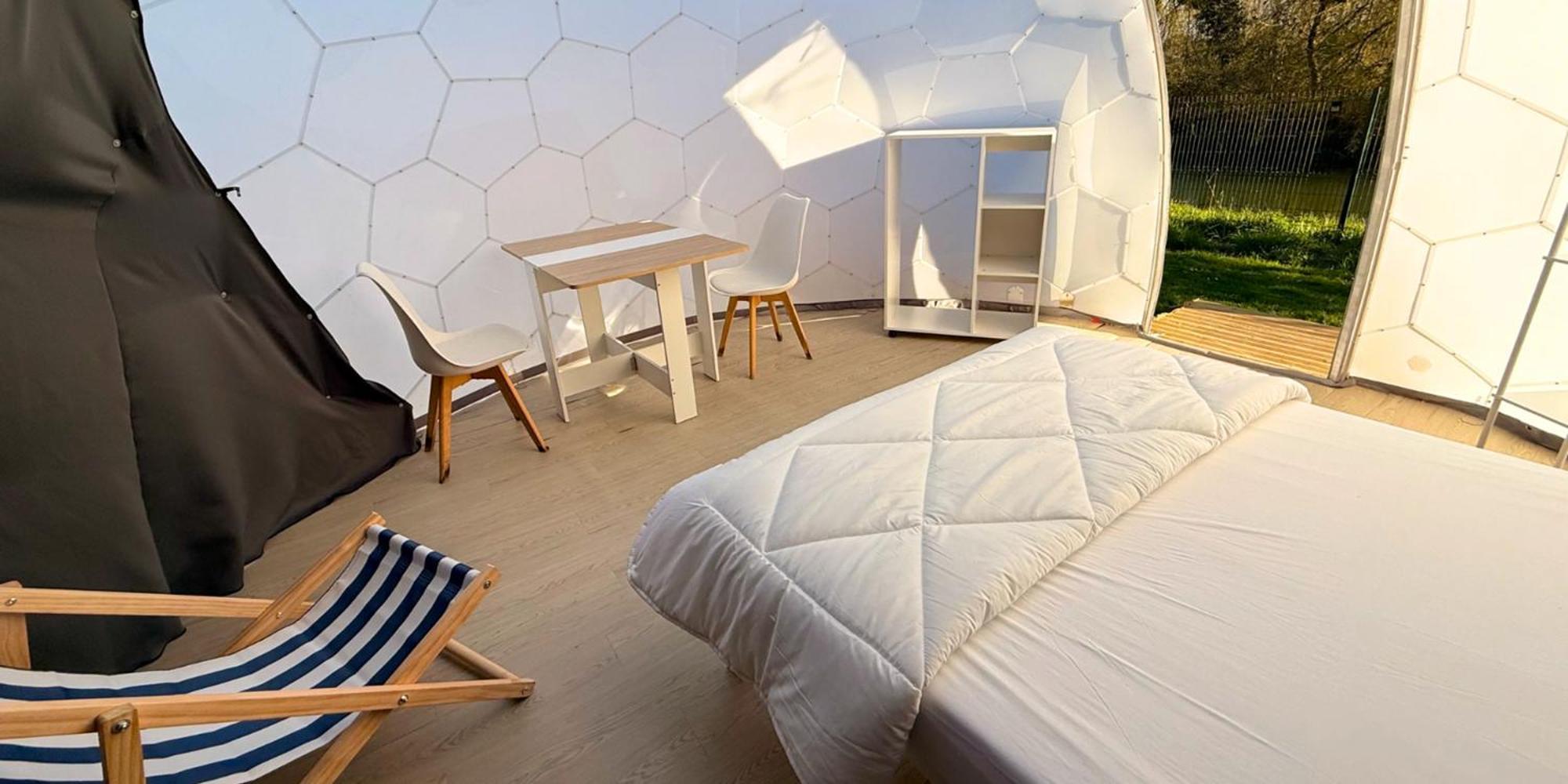 Resort & Camping - Val De Braye Bessé-sur-Braye Buitenkant foto